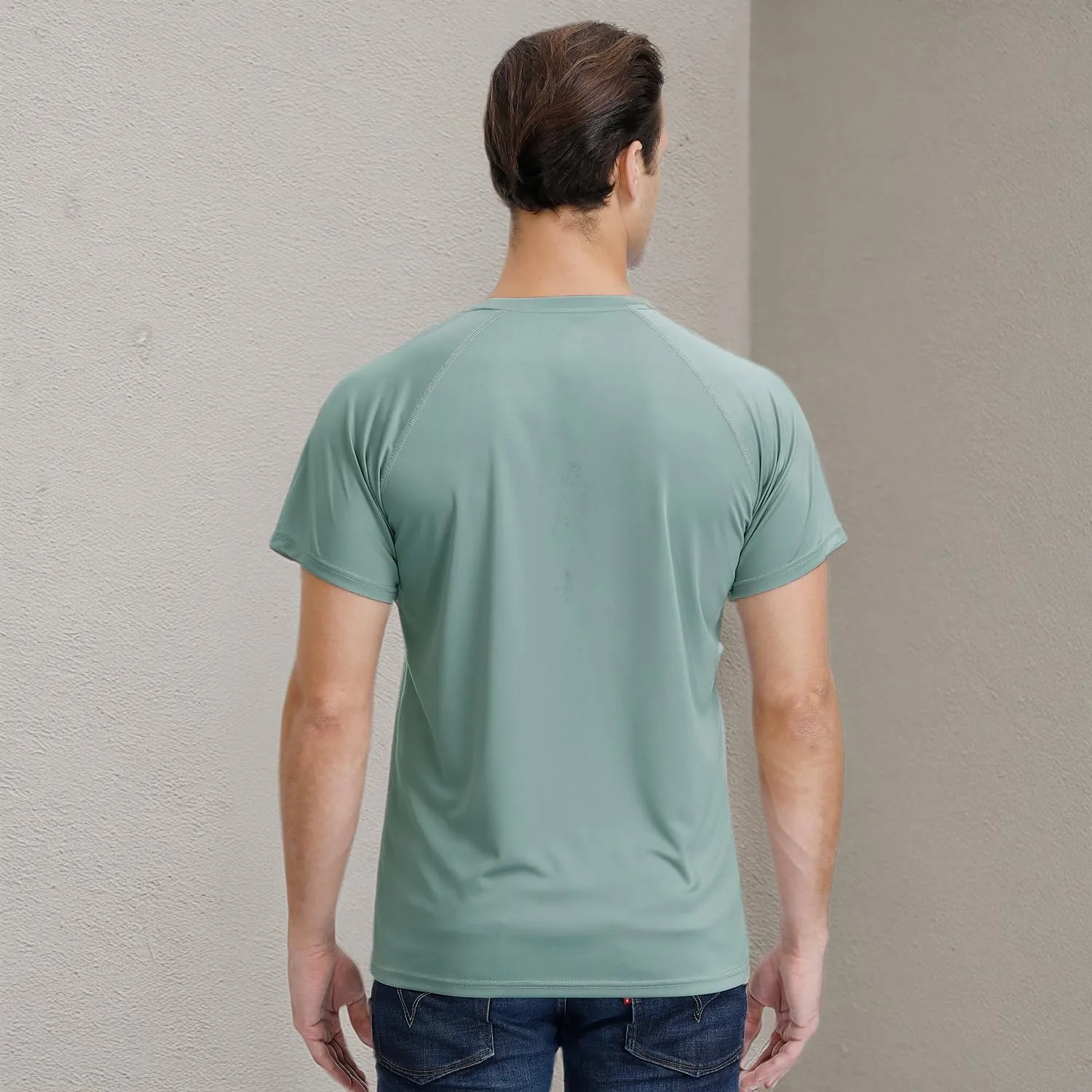 Corna Men's Short Sleeve T-Shirts, Lightweight Men's Workout Shirt, UPF 50  Sun Protection Athletic Dry Fit Shirts for Men