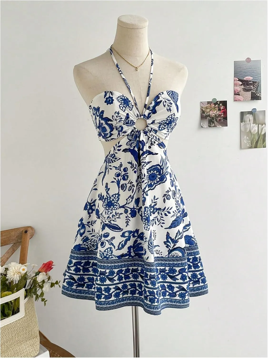 Floerns Women's Floral Halter Neck Vacation Dress Sleeveless Cut Out Boho Cami Dress